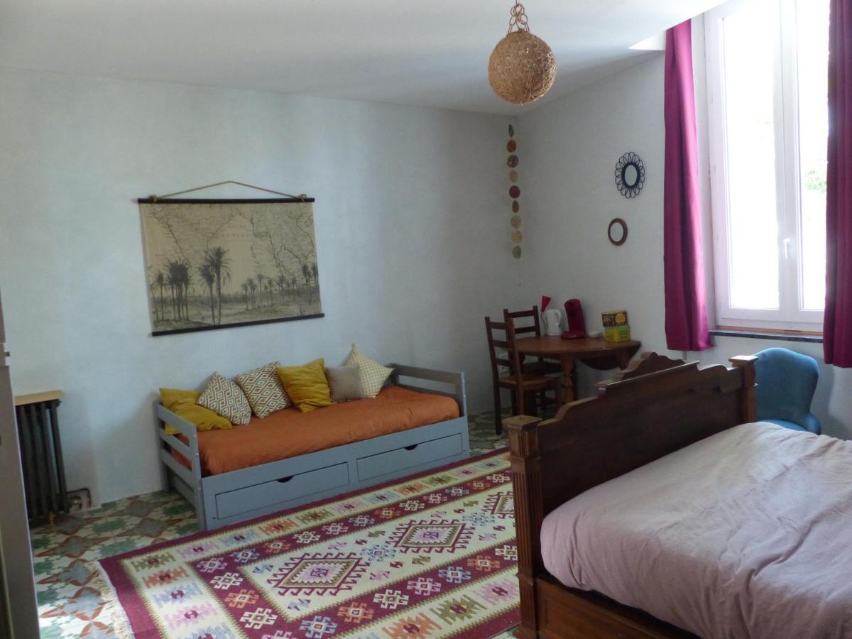Maison Momes Bize-Minervois Buitenkant foto